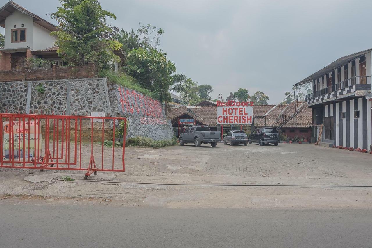 Reddoorz Near Dusun Bambu Lembang Bandung